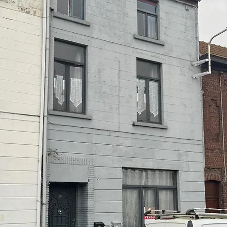 Capsule Girl Power - Balneo - Sauna - Karaoke - Billard - 2 Апартаменты